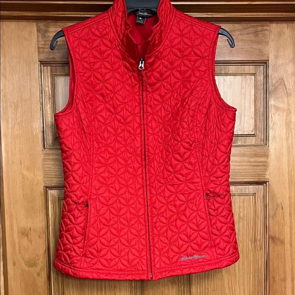 Eddie Bauer Quilted Red Sleeveless Vest